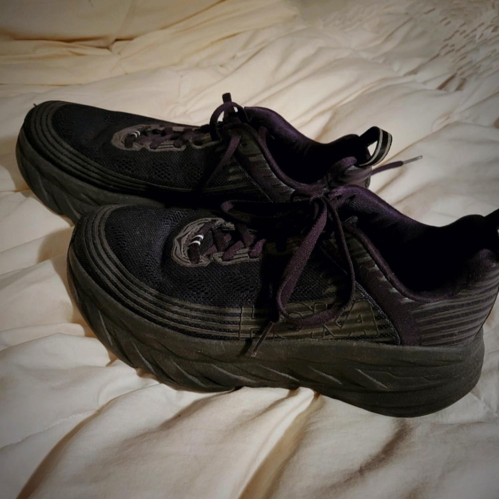 Hoka One One Bondi 6